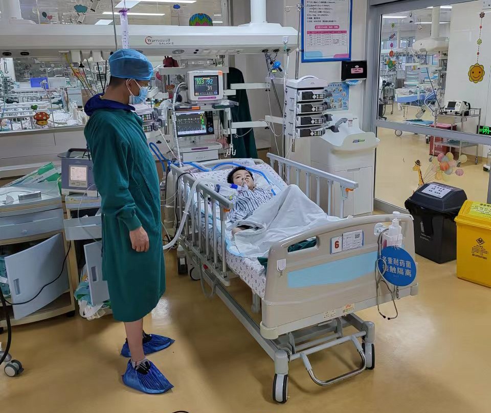 嘉善县跨省救护车出租公司